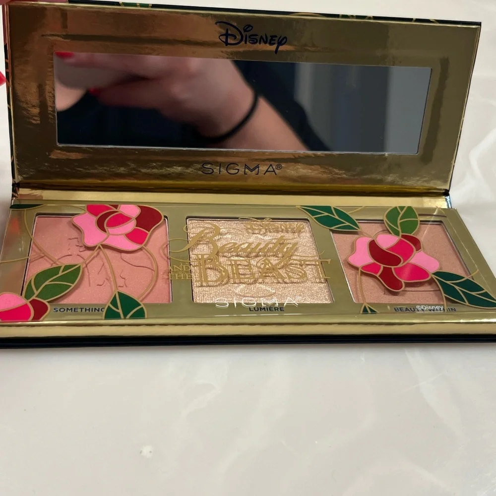 Sigma Beauty and the Beast Cheek Palette